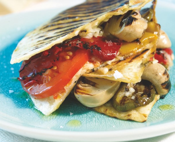 Grillade quesadillas.